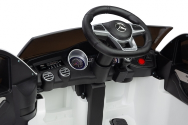 Samochód auto na akumulator Caretero Toyz Mercedes-Benz GLC 63S AMG akumulatorowiec + pilot zdalnego sterowania - biały