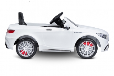 Samochód auto na akumulator Caretero Toyz Mercedes-Benz S63 AMG akumulatorowiec + pilot zdalnego sterowania - biały