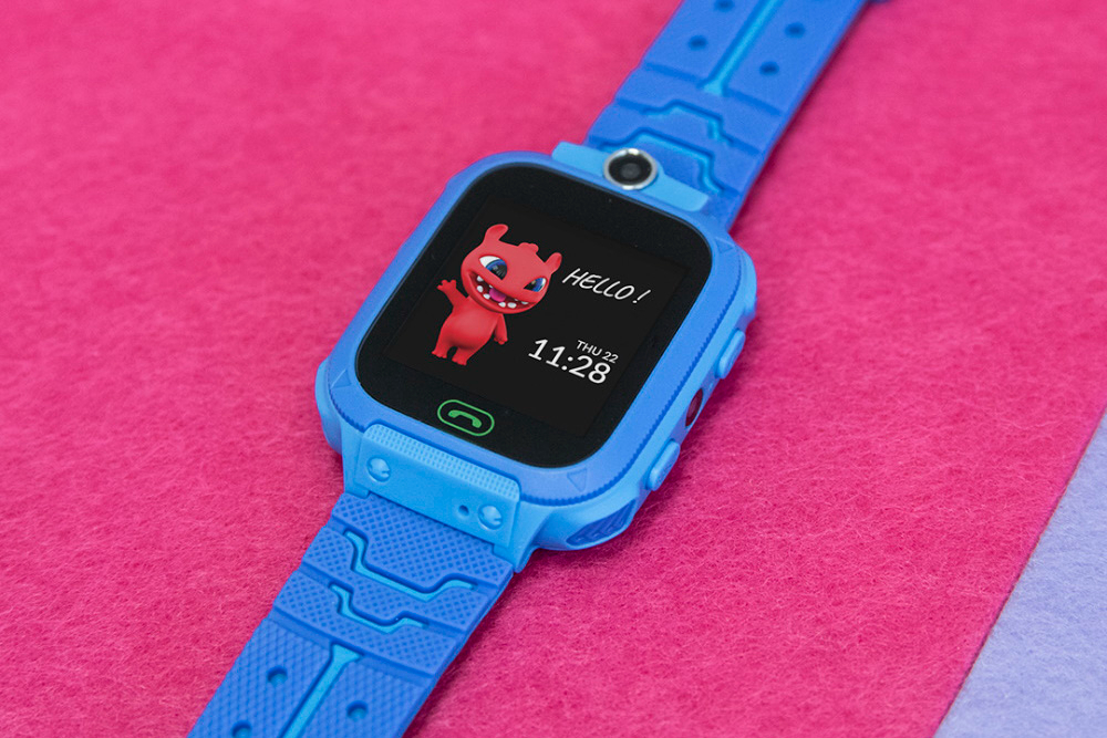Zestaw dla dzieci zegarek smartwatch Maxlife Kids Watch MXKW-300 niebieski + słuchawki nauszne Setty Wolfy