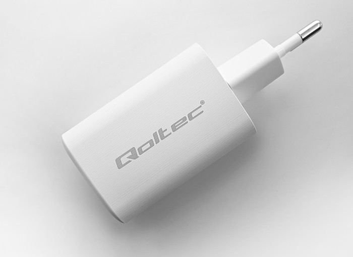 Ładowarka sieciowa Qoltec GaN ULTRA 65W 5-20V 2.25-3.25A USB-C PD + USB QC - biała