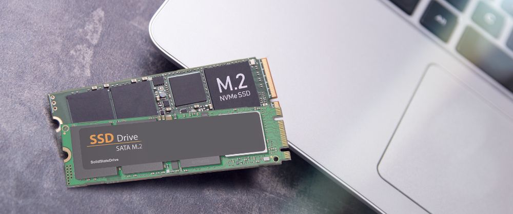 Obudowa kieszeń na dysk M.2 SSD SATA NVME Qoltec USB-C LED RGB